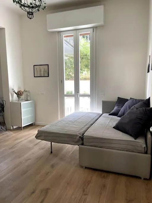 Rusciano Park Apartment Florence