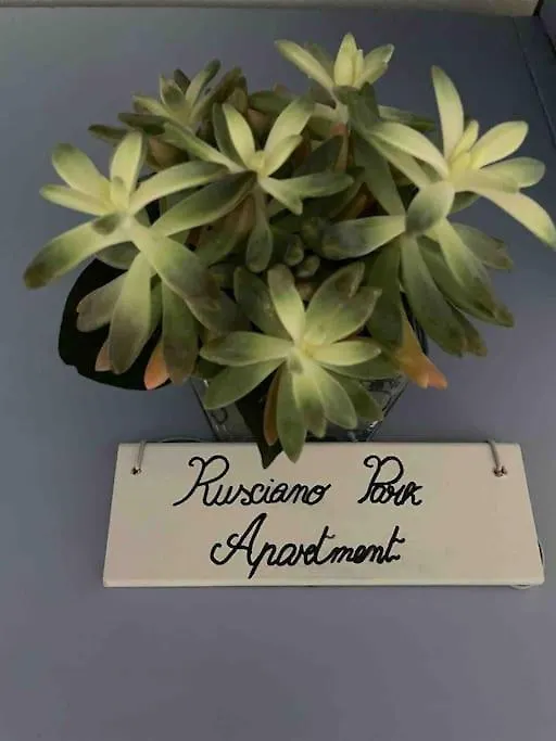 Rusciano Park Apartment Florence